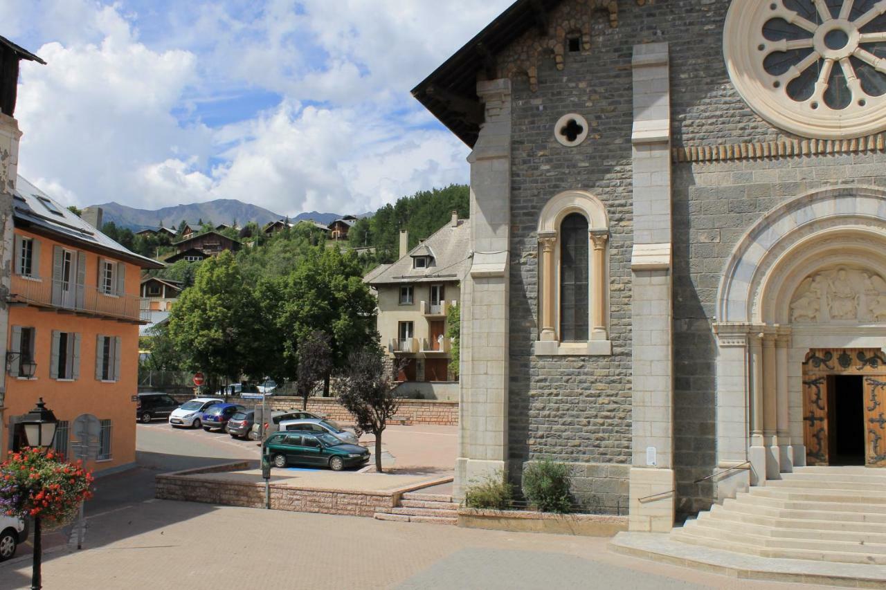 Appartement Style Chalet Centre Barcelonnette Eksteriør billede